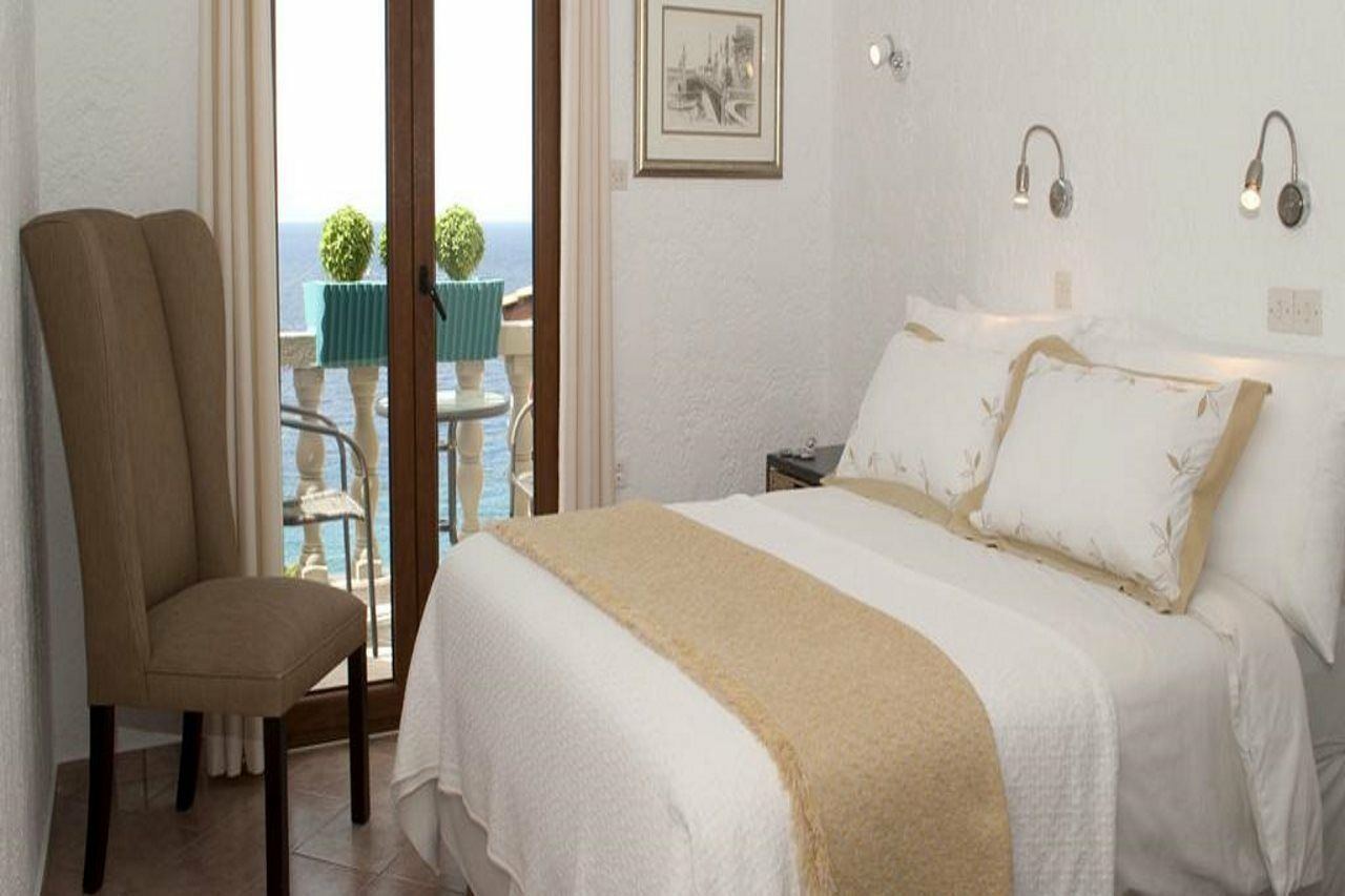 Hotel Cattleya Kokkari Bagian luar foto